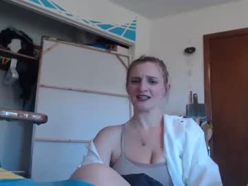 webcam girl glutenfreehulahoops capture image #2243324