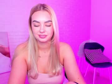 webcam girl 8a8y_nura capture image #1777985