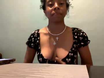 webcam girl ari___yauna capture image #5294519