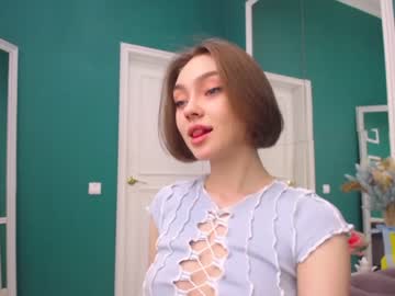 webcam girl adelewilson__ capture image #916036