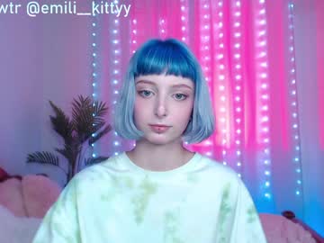 webcam girl lit1le_kitty_ capture image #1118539