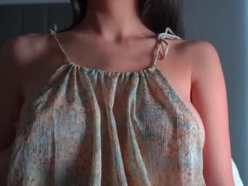 webcam girl houseofkei capture image #2011001