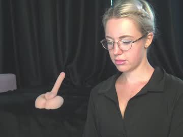 webcam girl xtina__ capture image #3902305