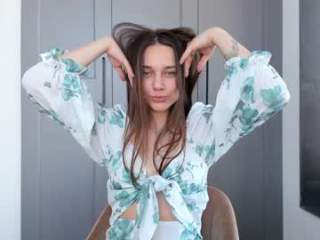 webcam girl eleonora_linn capture image #2976500