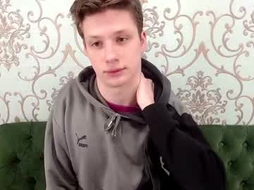 webcam man pierre_gasly capture image #1455232