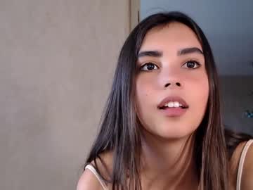 webcam girl nika_la capture image #3015351
