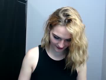 webcam girl tara_mony capture image #2603323