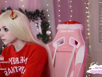 webcam girl holliwould_ capture image #4715199