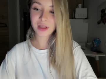 webcam girl sun_shine_baby capture image #3430886