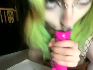 webcam girl cryptiddi3s capture image #4428909