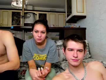 webcam couple family_intrigue capture image #1012337