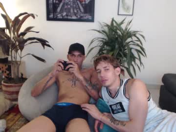 webcam man fratguysonline capture image #1760161
