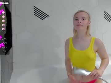 webcam girl jessi_moor capture image #2915464