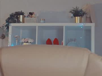 webcam girl mia_milagros capture image #1977381