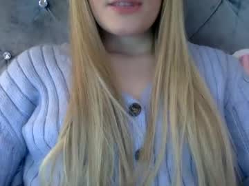 webcam girl omg_emily capture image #5218106