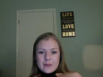 webcam girl biigbb capture image #4413027