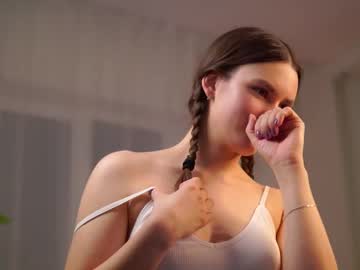 webcam girl philomenacutsforth capture image #5609732
