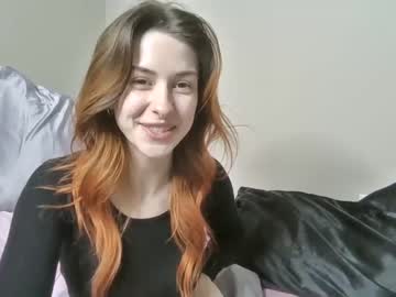 webcam girl milkywhiiite capture image #3380223