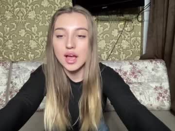 webcam girl lily_hun capture image #1025003