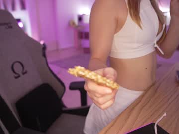 webcam girl hannahjames710 capture image #1525322