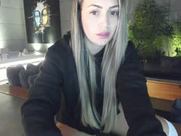 webcam girl ashlyeroberts1 capture image #128776