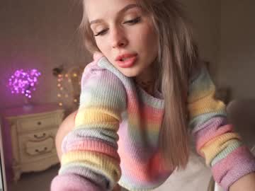 webcam girl pussy__money__weed capture image #1117260