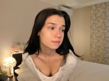 Cam for loisbrow
