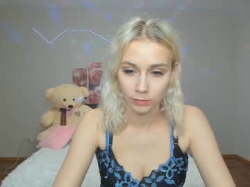 webcam girl carolina_forbes capture image #816174