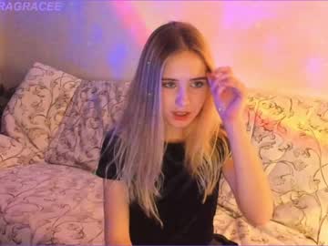 webcam girl debragrace capture image #4126389