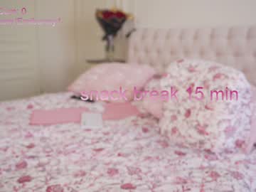 webcam girl emilia98xxx capture image #3856296