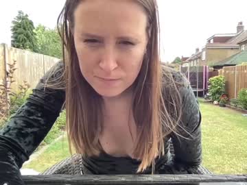 webcam girl eatmypie69 capture image #3015014