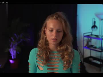 webcam girl chillwithkira capture image #3315576