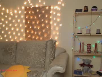 webcam girl elly_queeen capture image #1502103