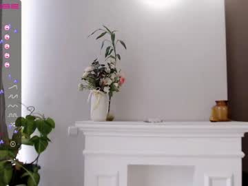 webcam girl small_blondee capture image #2688908