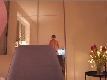 webcam girl saltedhoney capture image #1907848