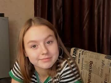 webcam girl charlenemine capture image #4569743