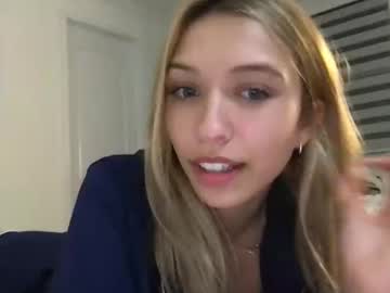 webcam girl paigesylviaa capture image #5605677