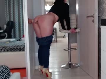 webcam girl carmela_fox capture image #1875436