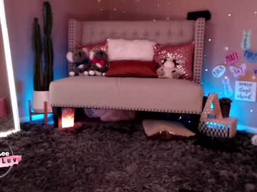 webcam girl aubrilee capture image #5391357