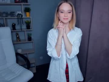 webcam girl refreshing_lemonade capture image #5507406