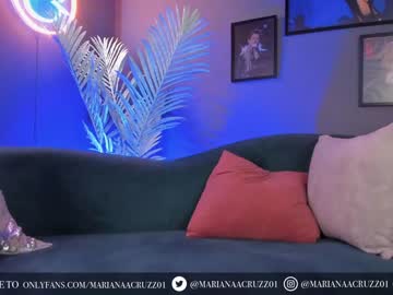 webcam girl mariannacruzz capture image #4932961
