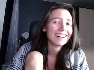 webcam girl valents_cherry capture image #747274