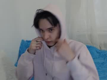 Cam for y0ng_boy4