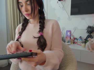 webcam girl sweety_rinushka_ capture image #1147968