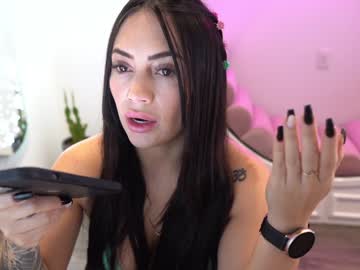 webcam girl ashlyeroberts1 capture image #2777331