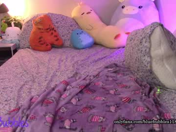 webcam girl blue_bubbles118 capture image #4053213
