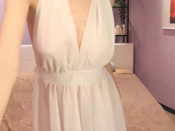 webcam girl lolly_bella_ capture image #2486774