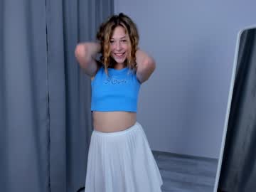webcam girl lottie_shine capture image #4106571