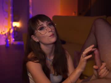 webcam girl xxx_downtown_xxx capture image #3823131