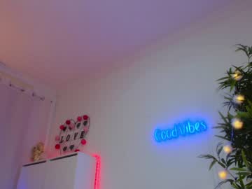 webcam girl angel_danm_milf capture image #861061